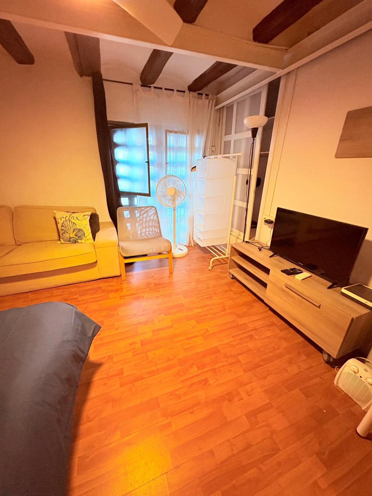 Stunning Flat For 6 People 3 Blocks From The Welcome Breakfast Appartement Barcelone