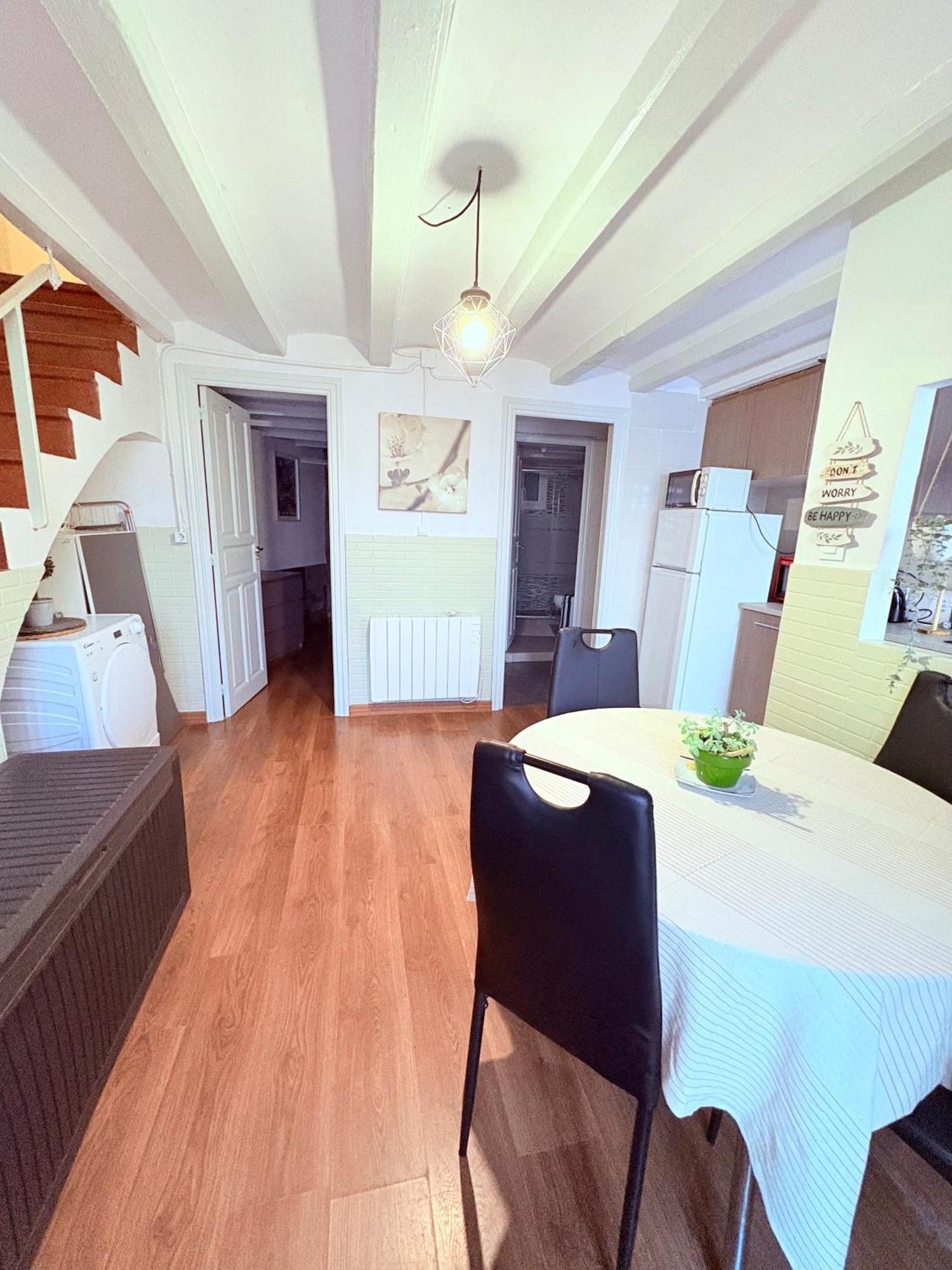 Stunning Flat For 6 People 3 Blocks From The Welcome Breakfast Apartment Barcelona